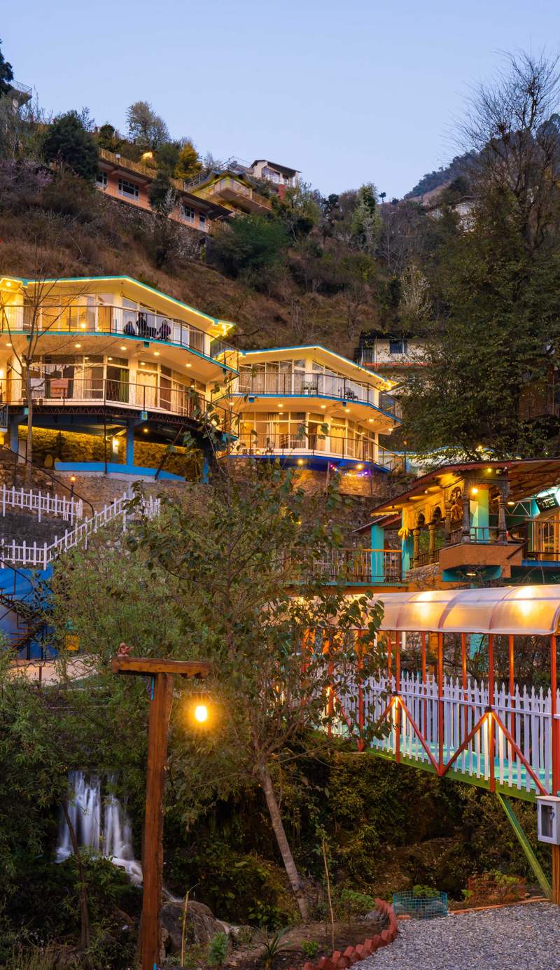 Zostel Plus Mussoorie (Kempty)