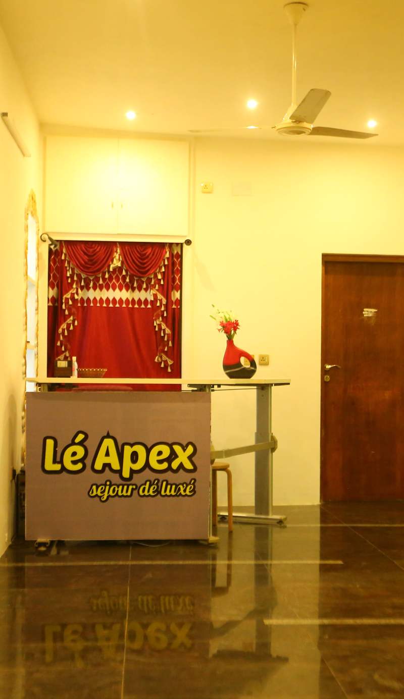Le Apex