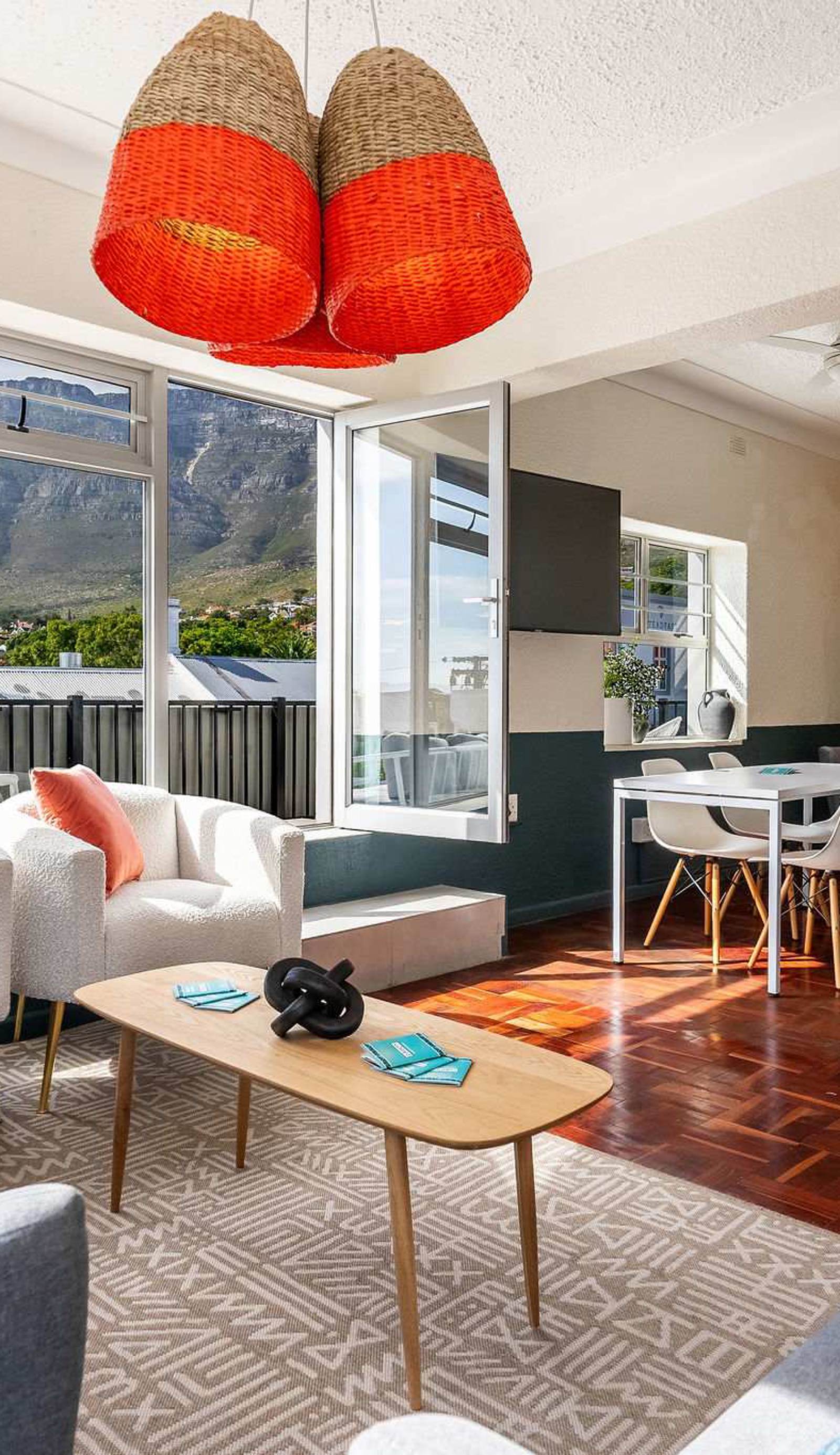 CURIOCITY Kloof Street