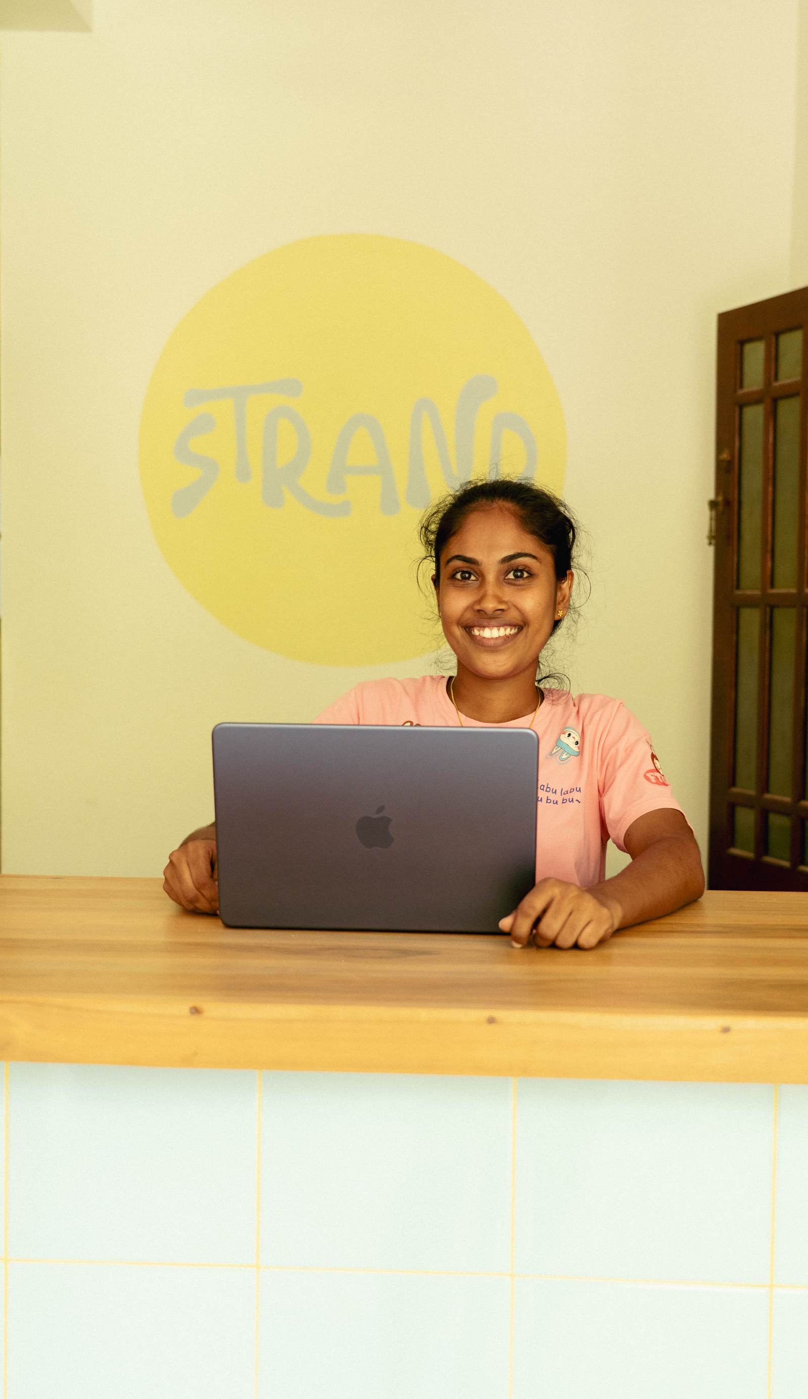 Strand Hostel, Hiriketiya Beach