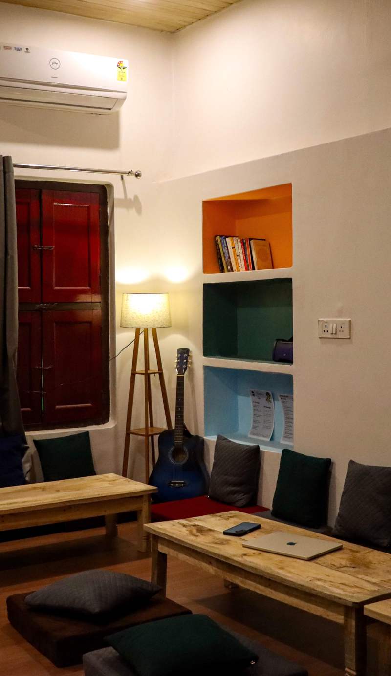 Mosaic Hostel Varanasi