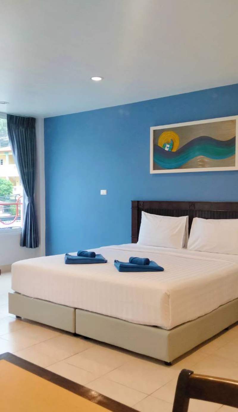 Karon Living Room Hotel