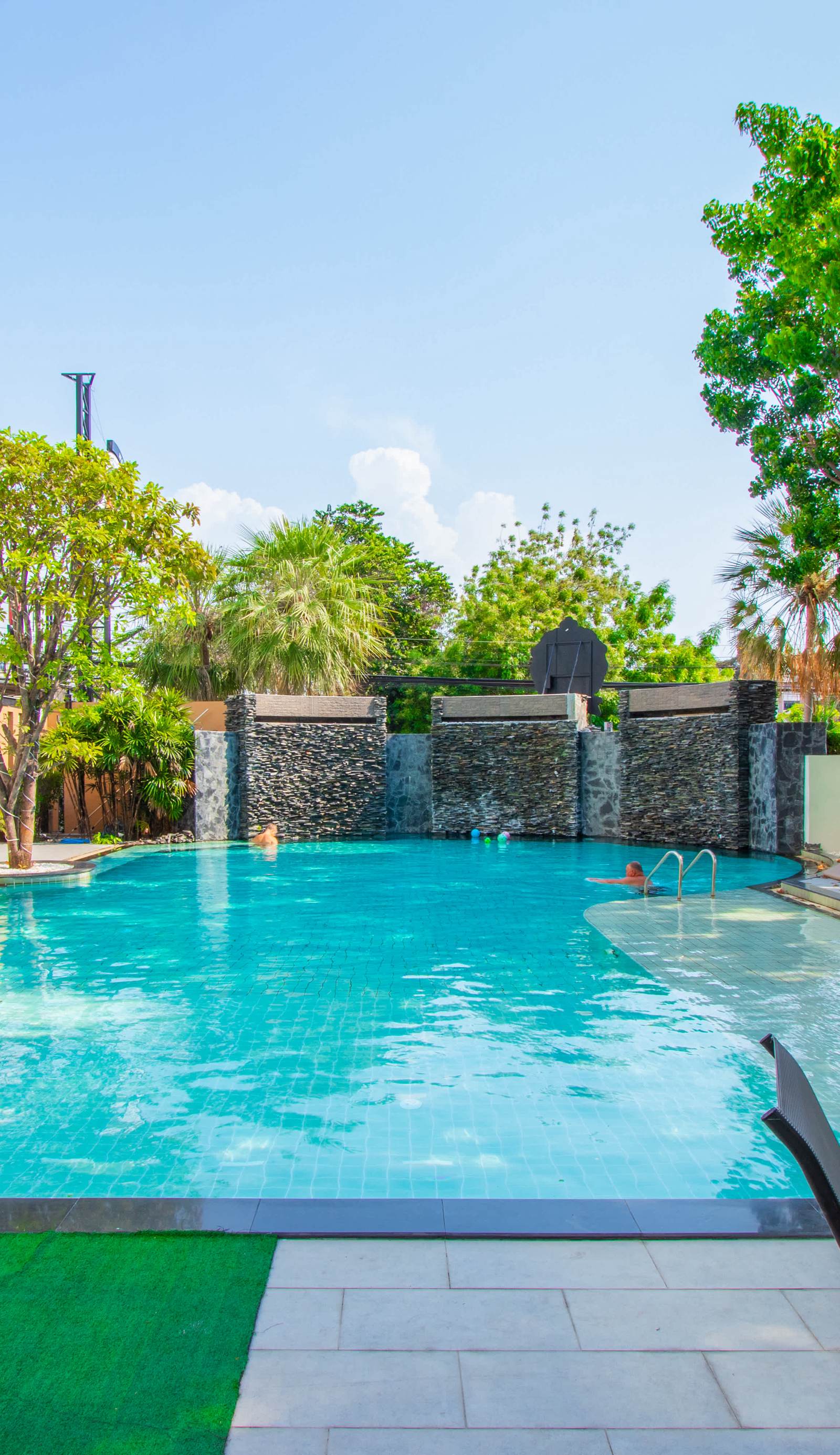 Dwija Hotel & Suite