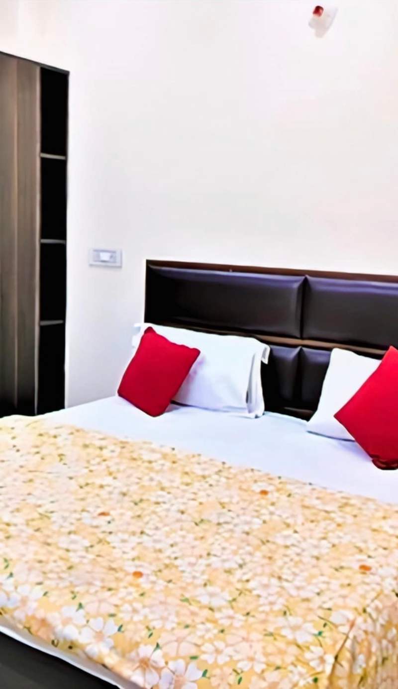 Hotel Star Light Inn