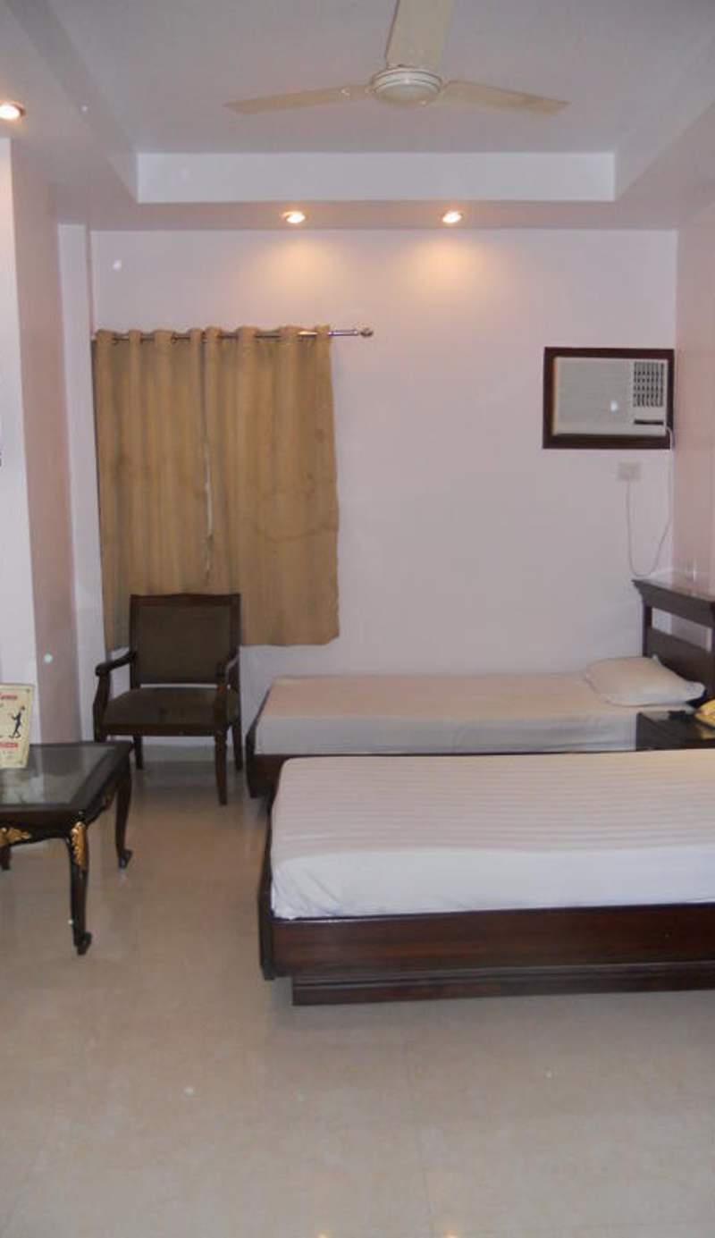 Hotel Amax Inn