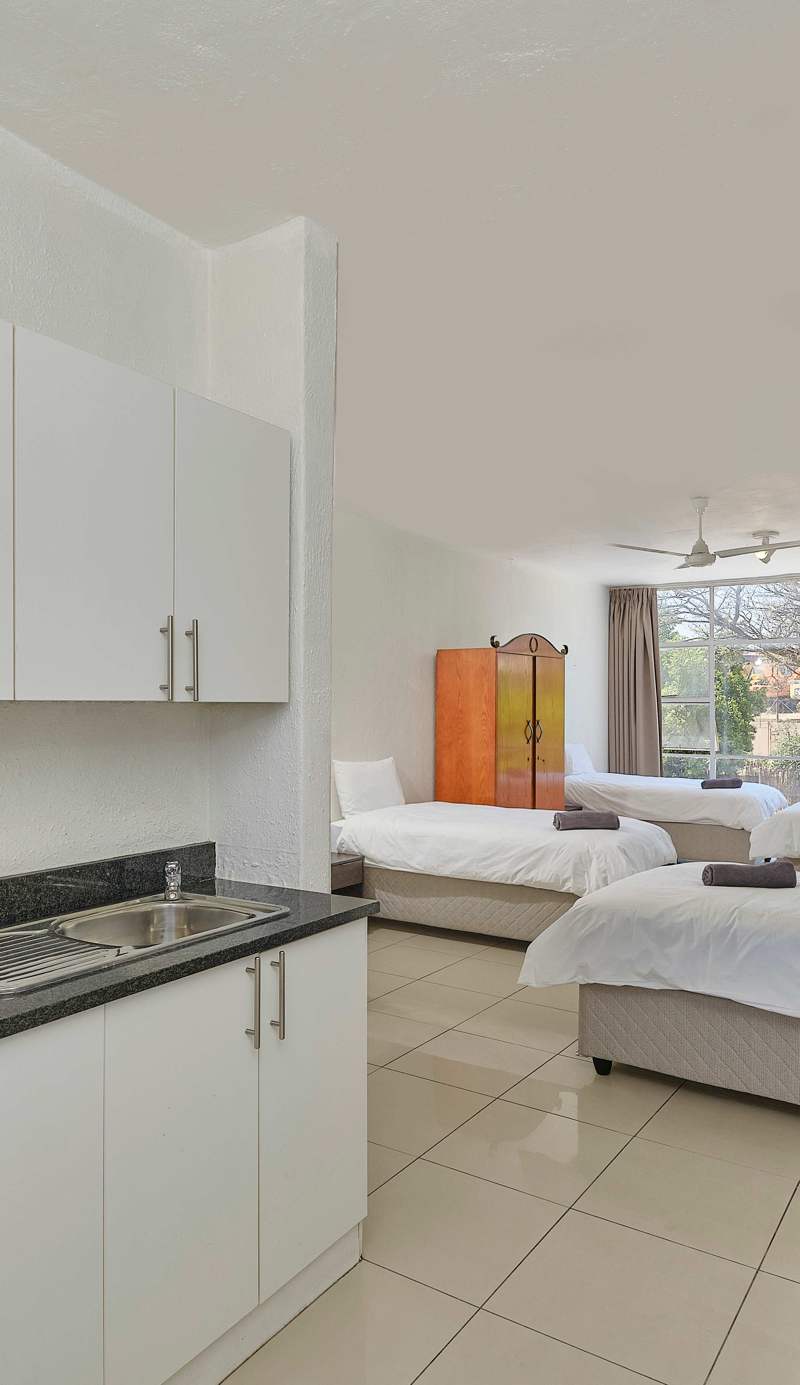 Inn and Out Sandton Park