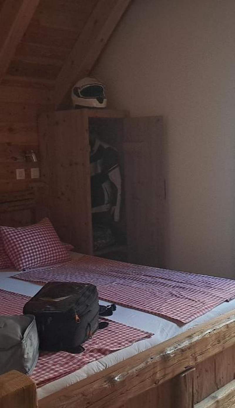 Hostel Lukna