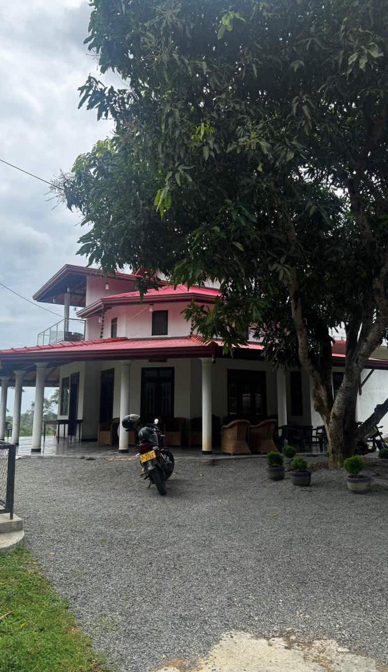 Nomad's Peak Hiriketiya