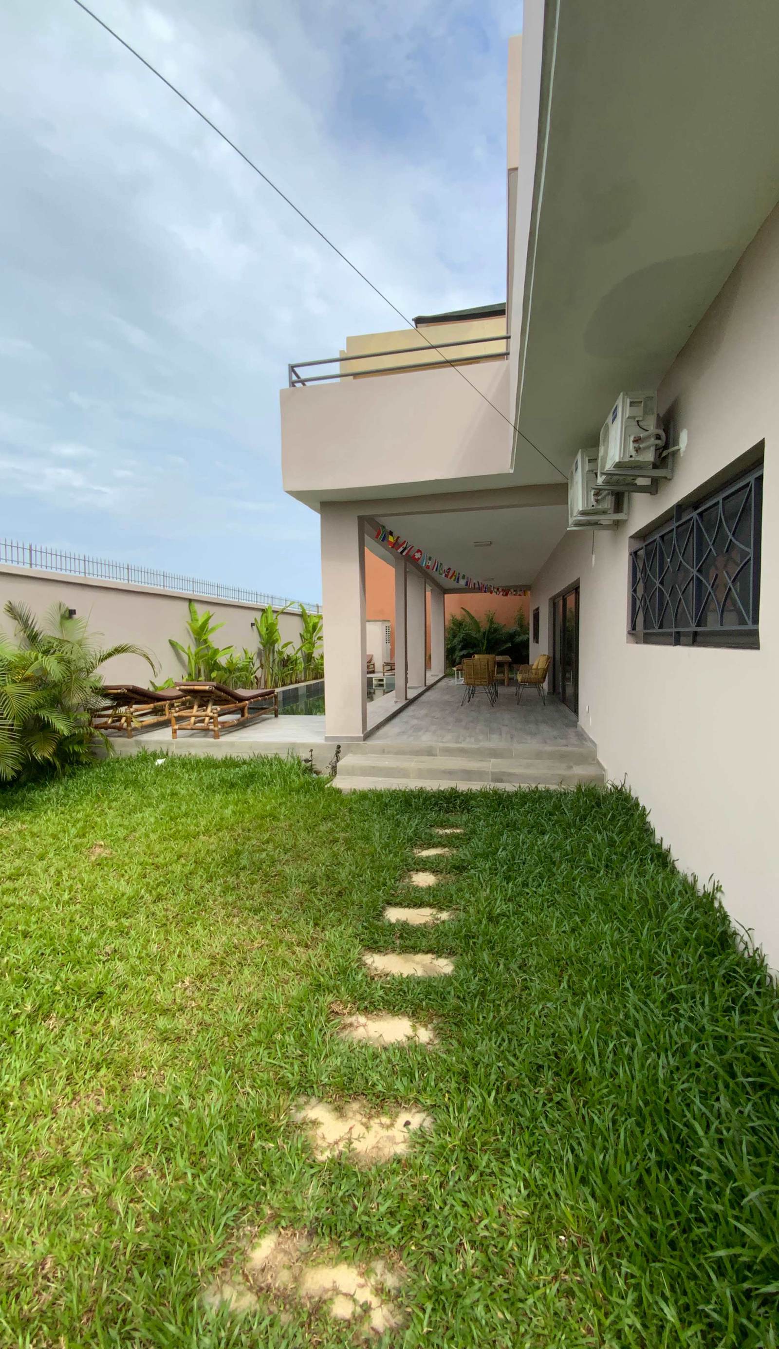 Adinkra Hostel