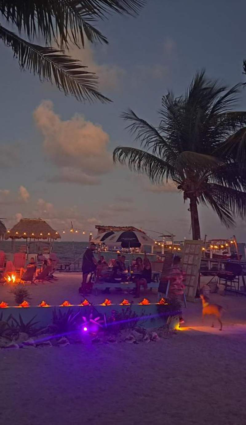 Barefoot Beach Belize