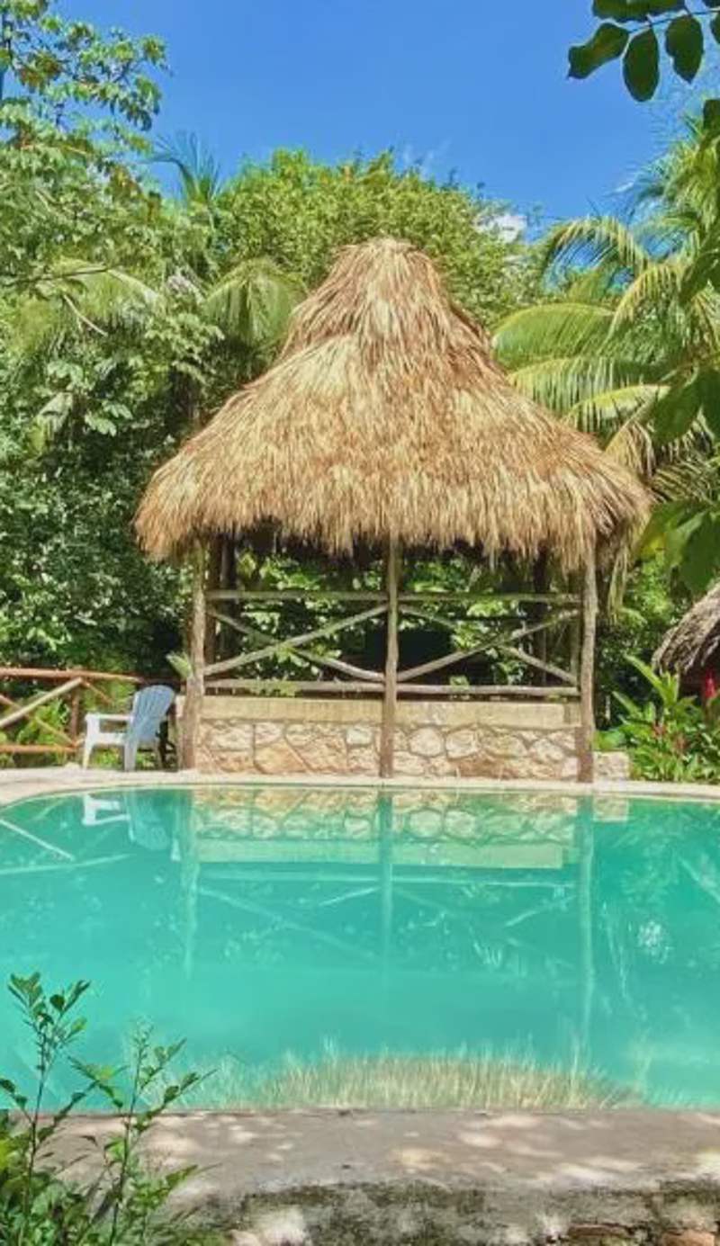 Gardenhotel Macan Ché B&B