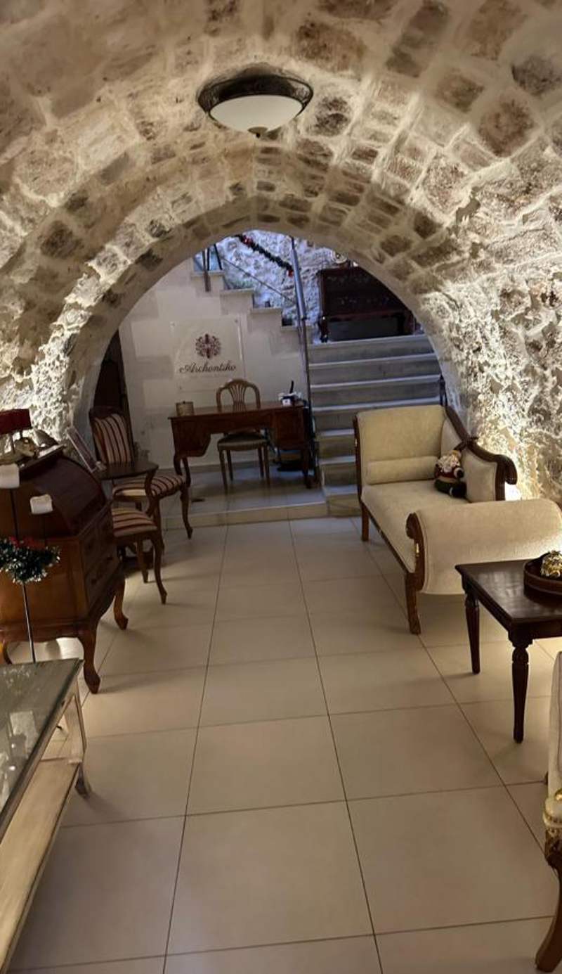 Archontiko Old Town Suites
