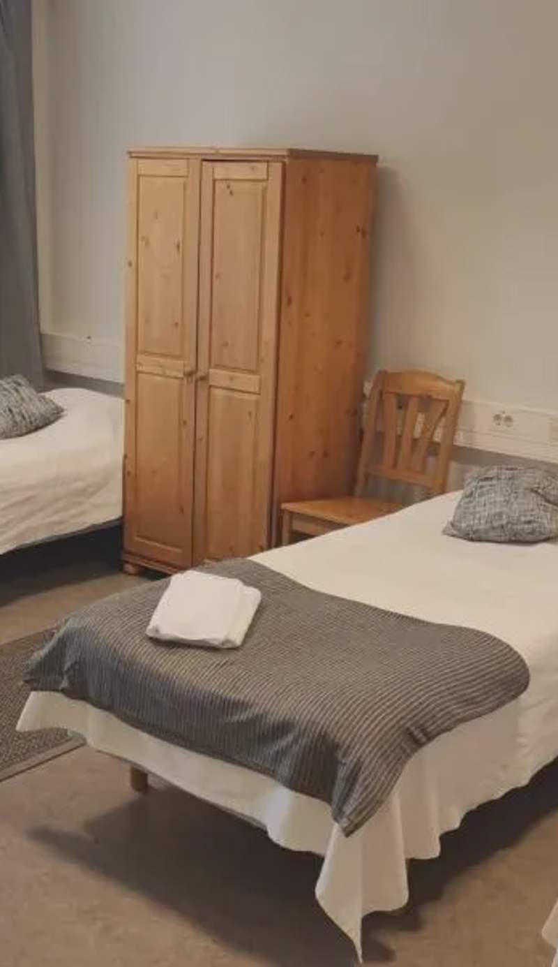 DB Hostel