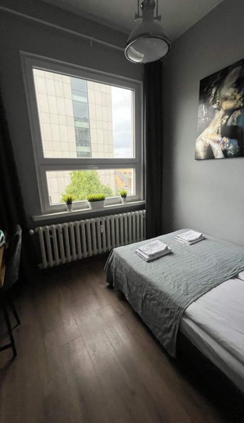 Hala Hostel - Pokoje na wyłączność tuż przy Dworcu Gdynia