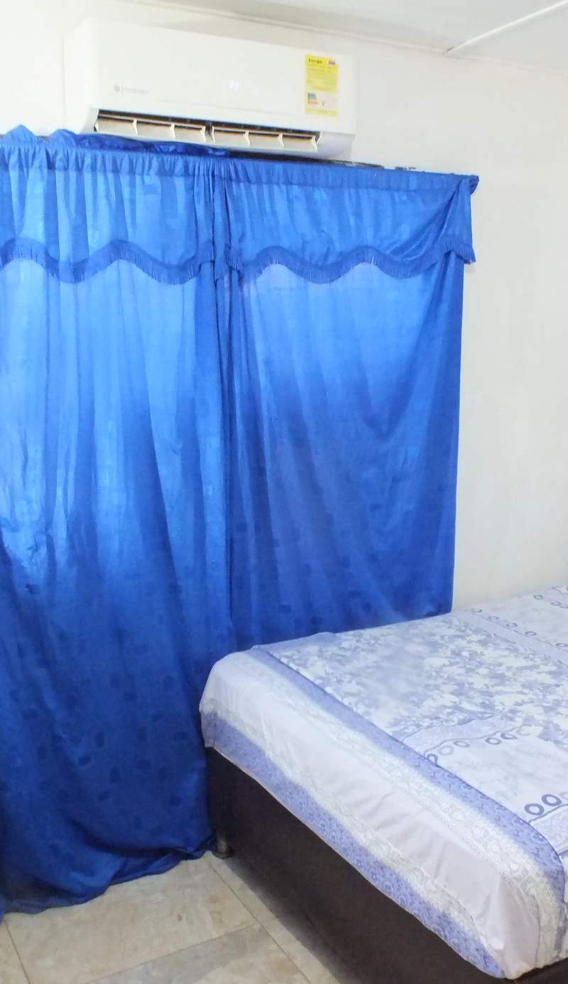 Hostal  Malecón del Río