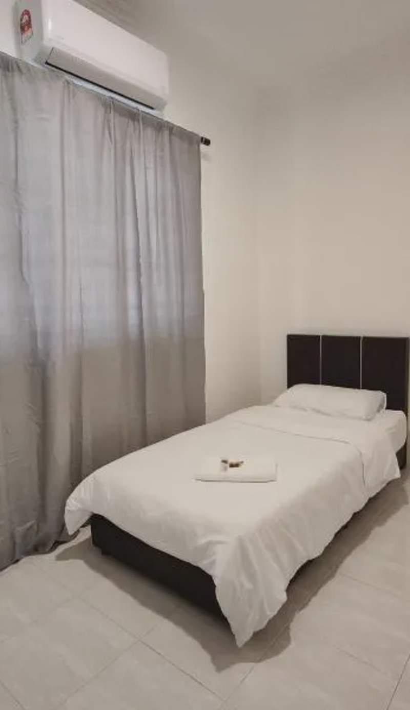 23 Inn Singlebed Room with share bathroom