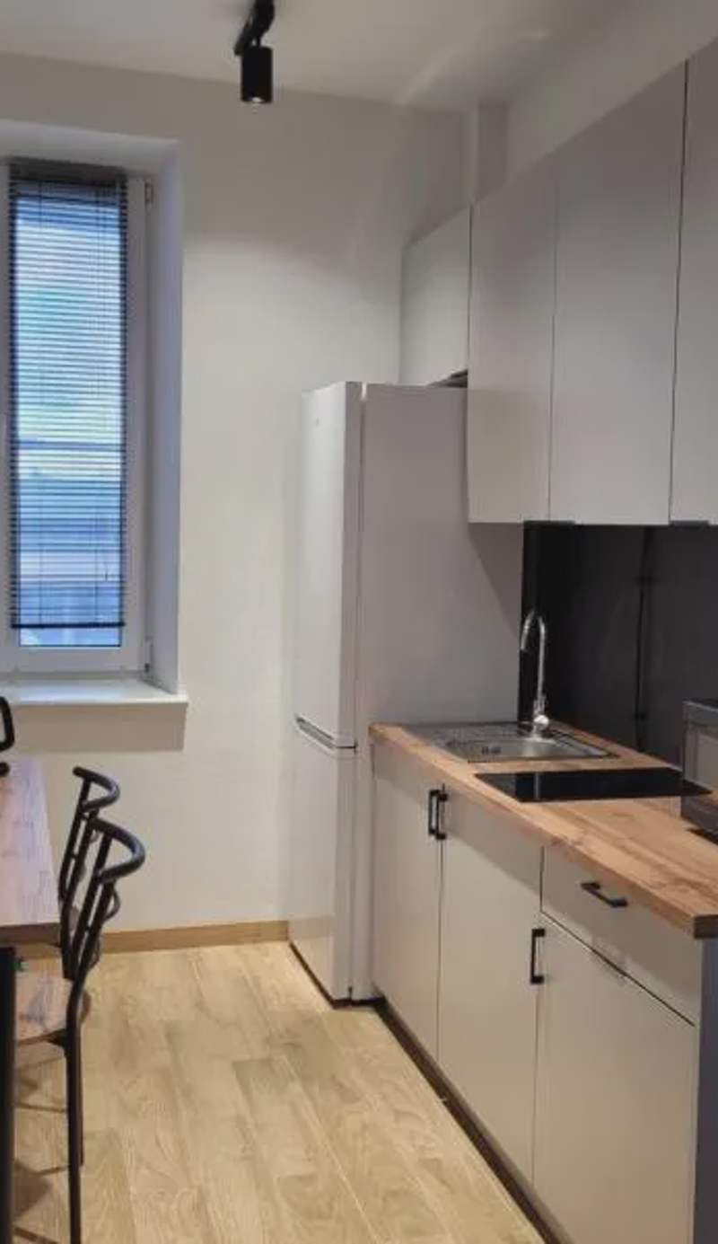 Axo-Hostel 2