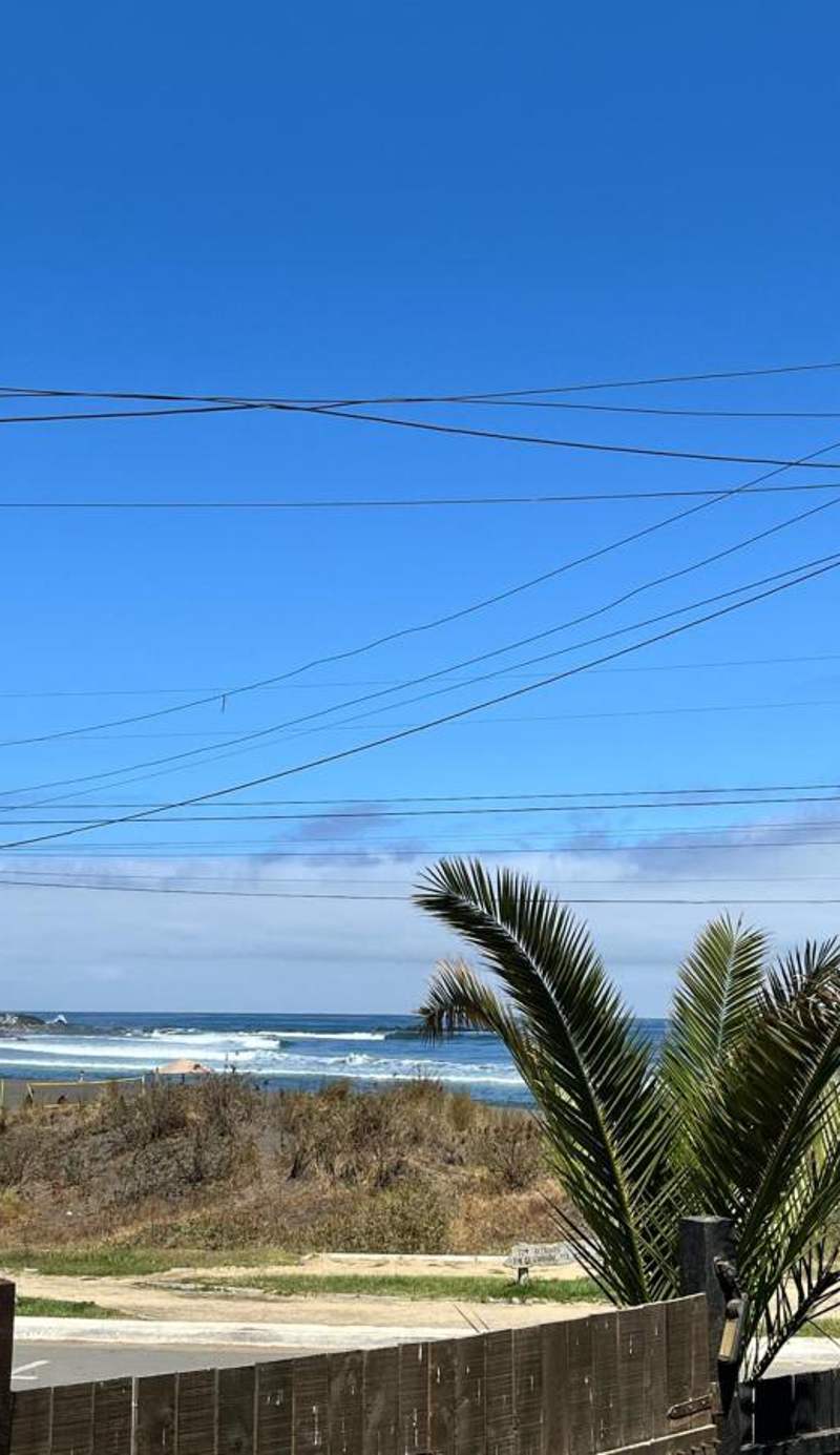 Pichilemuhostel SurfersView