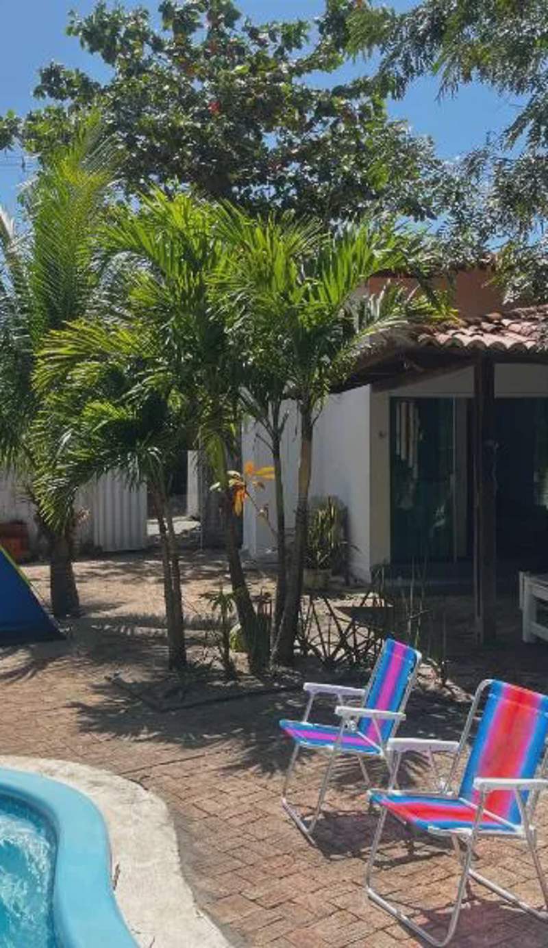 Pedrinhas Hostel e Camping