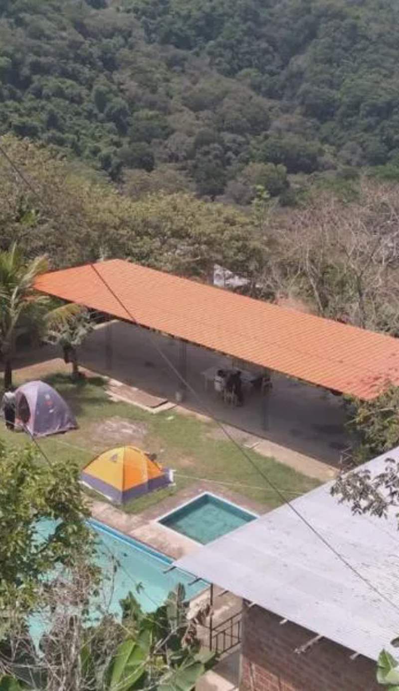 Franklin Hostel & Camping