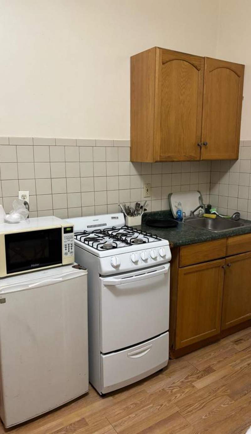 West 30th Street Guest House