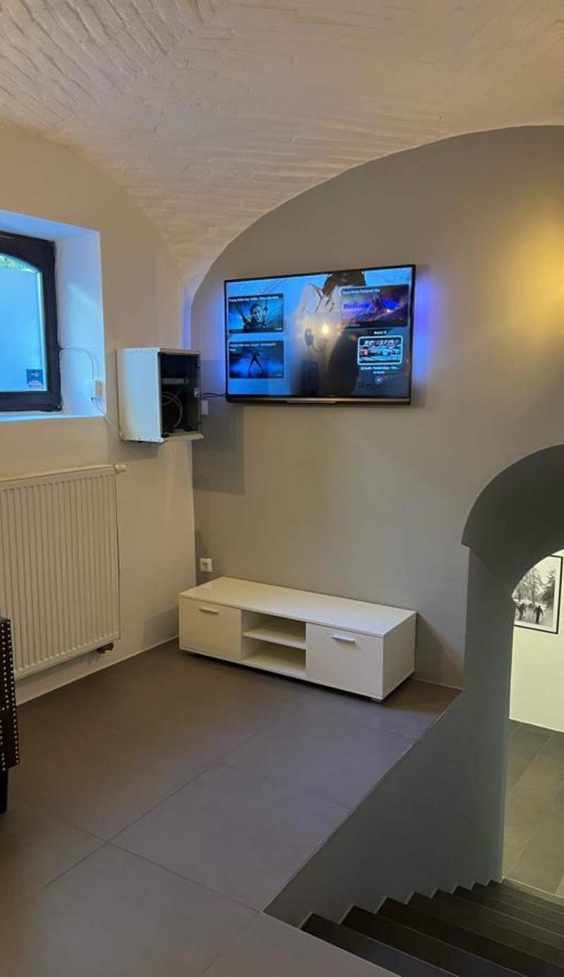 4 Rooms