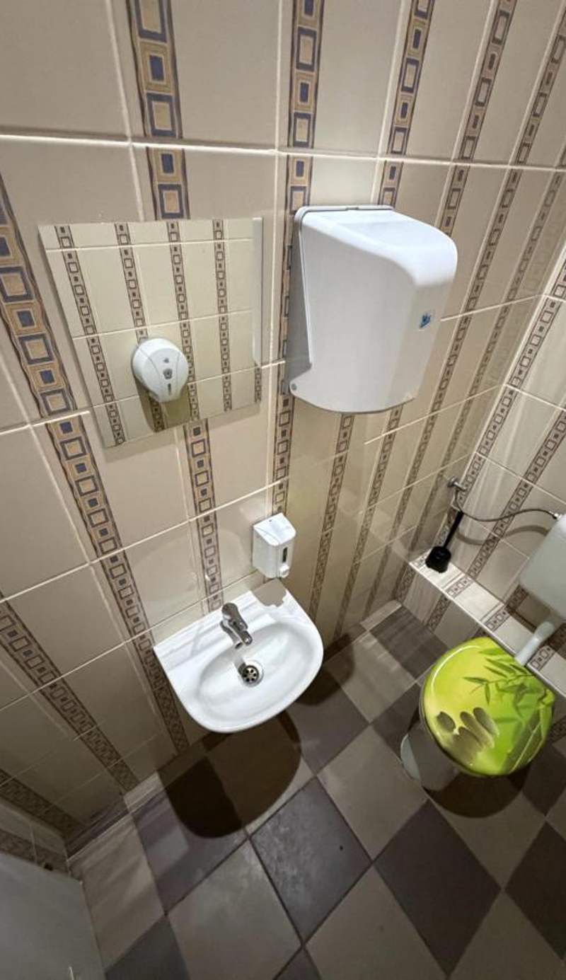 DeeP Guest House