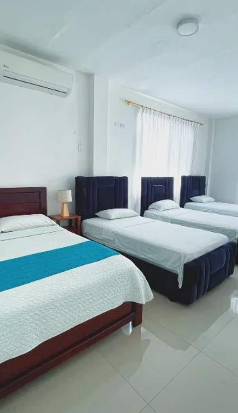 HOSTAL PIAZZOLLA