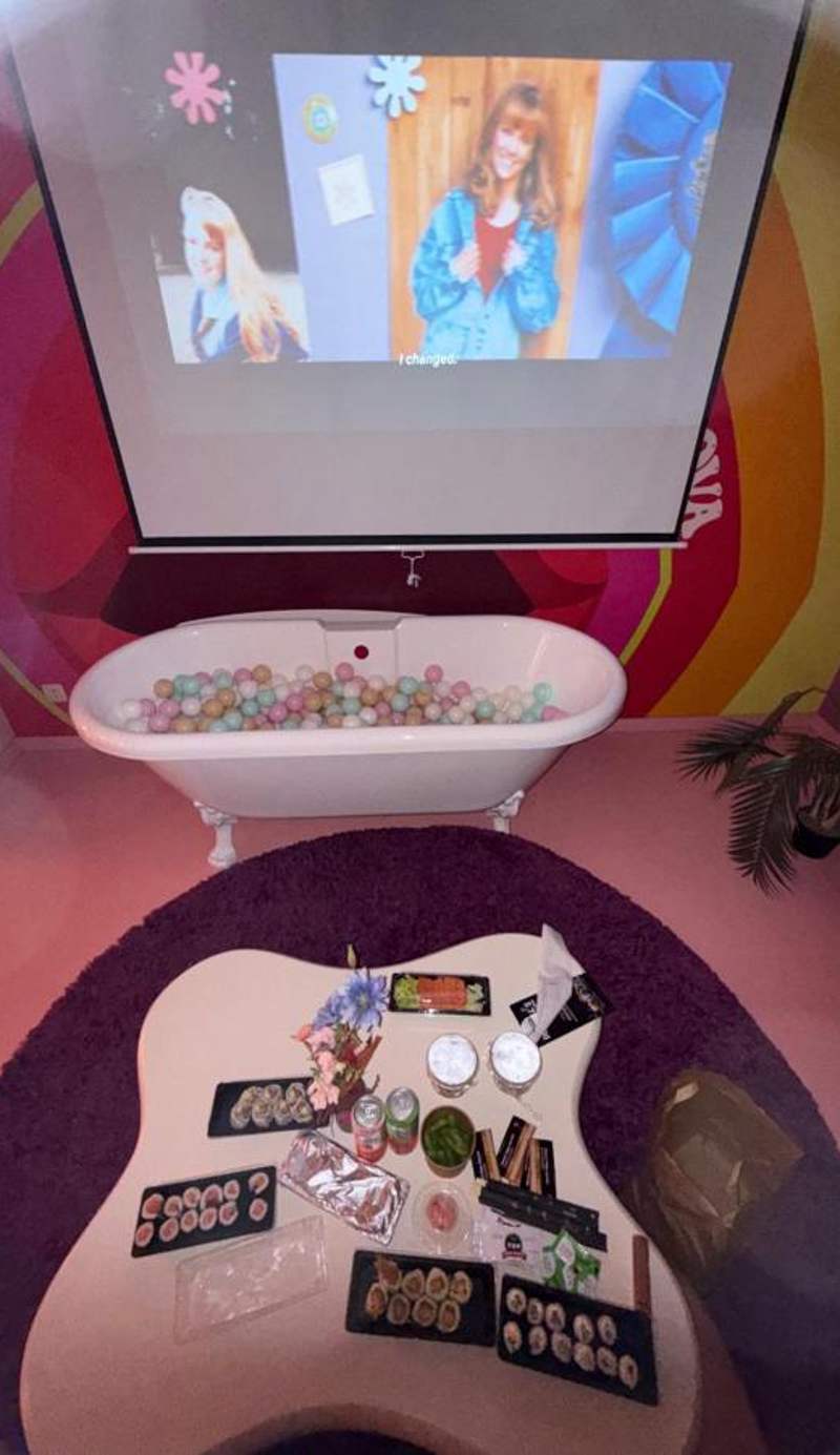Capsule Girl Power SPA - balneo - Sauna - Karaoké - Billard - 2 chambres