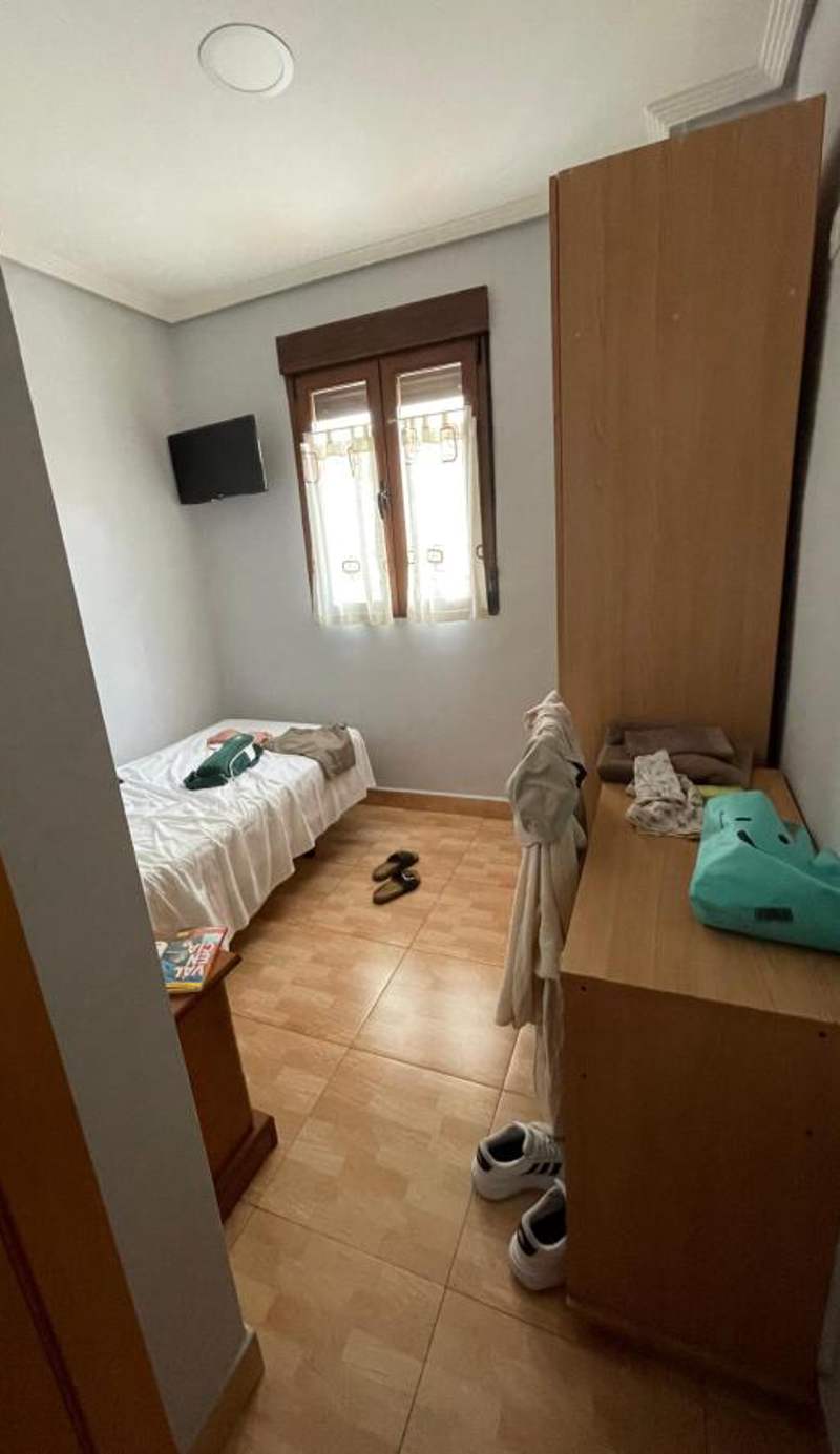 Hostal Abastos
