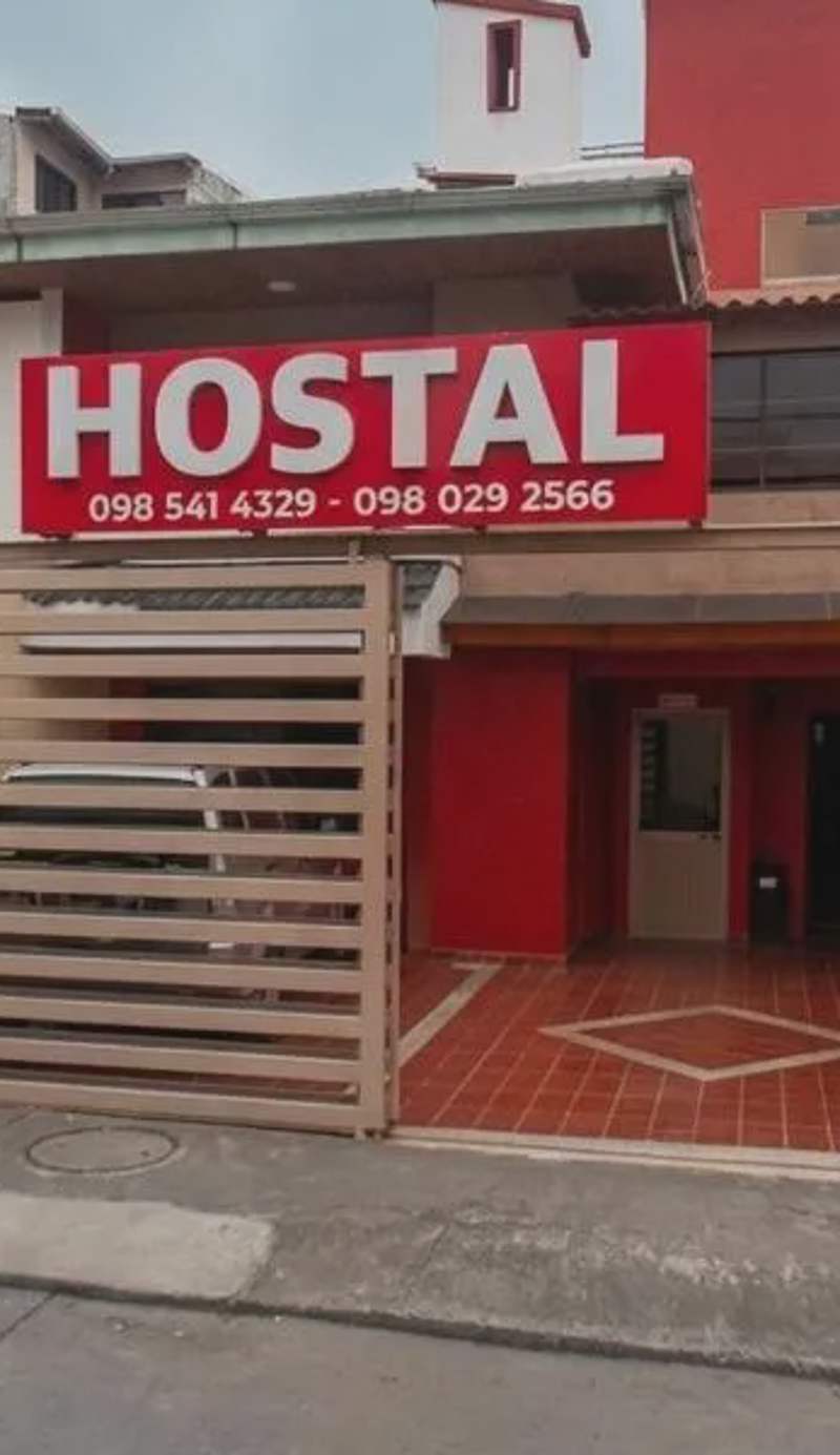 Hostal Villa Santa Ana