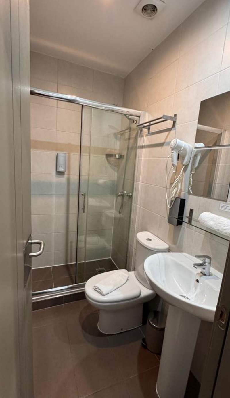 Hostal Abril Madrid