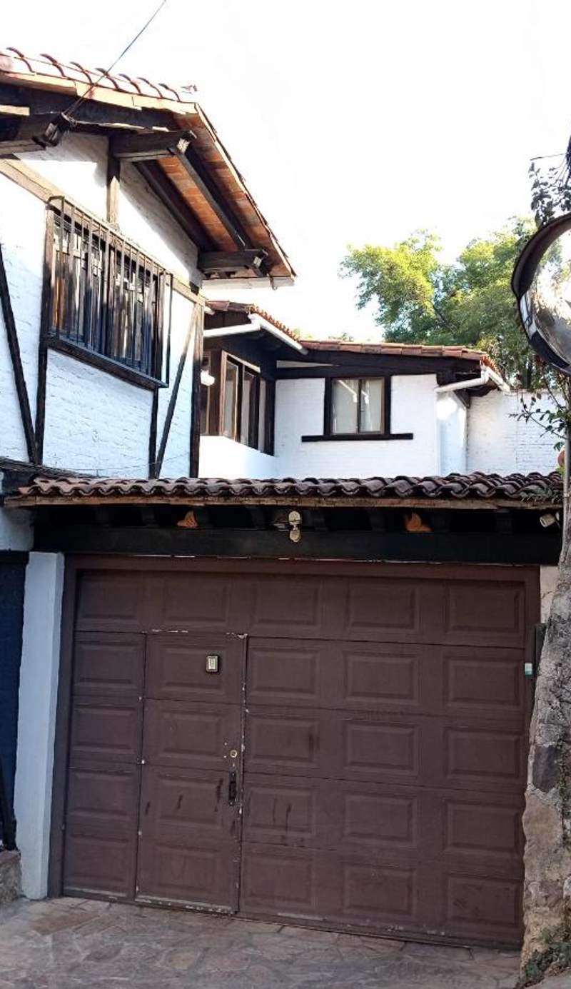 Agradable Cuarto de Hostal sobre el Centro, Valle