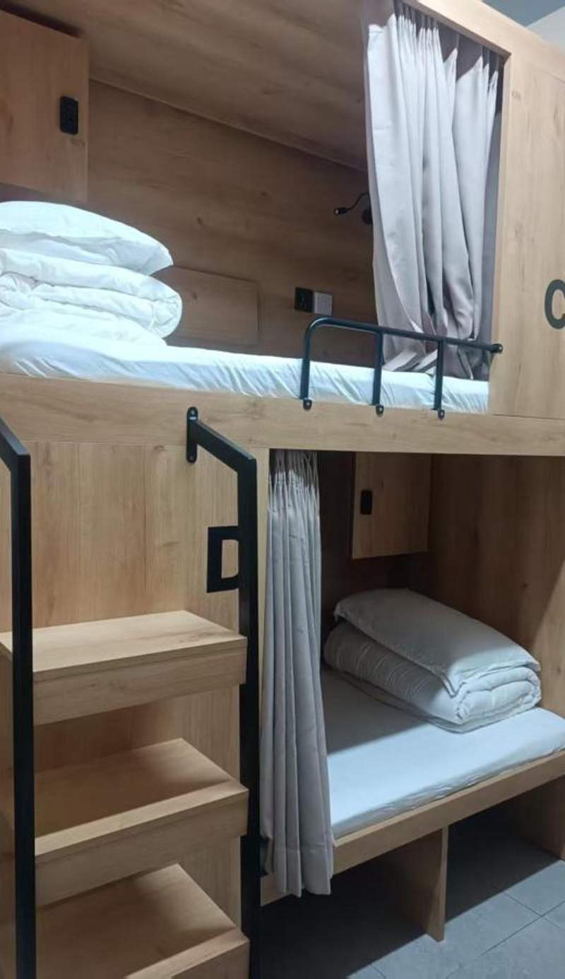 GUSTI Backpackers Capsule Hostel Singapore