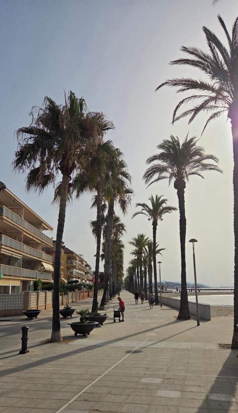 Hostal Cubelles