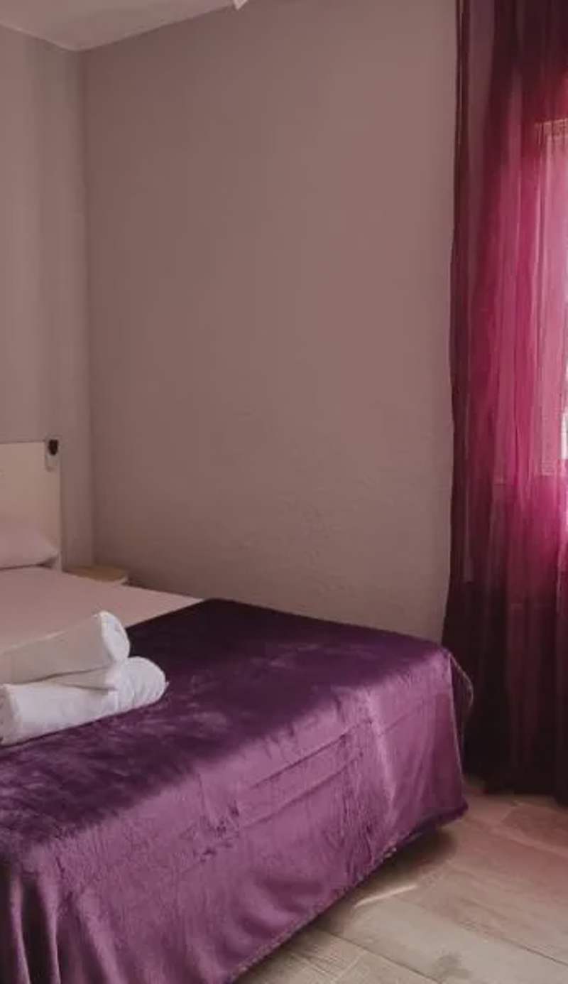 Hostal La Cabaña