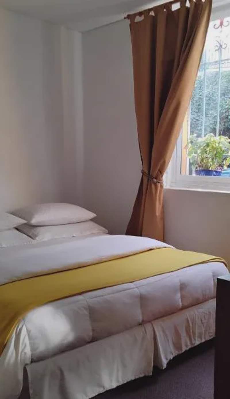 De Gino Hostal
