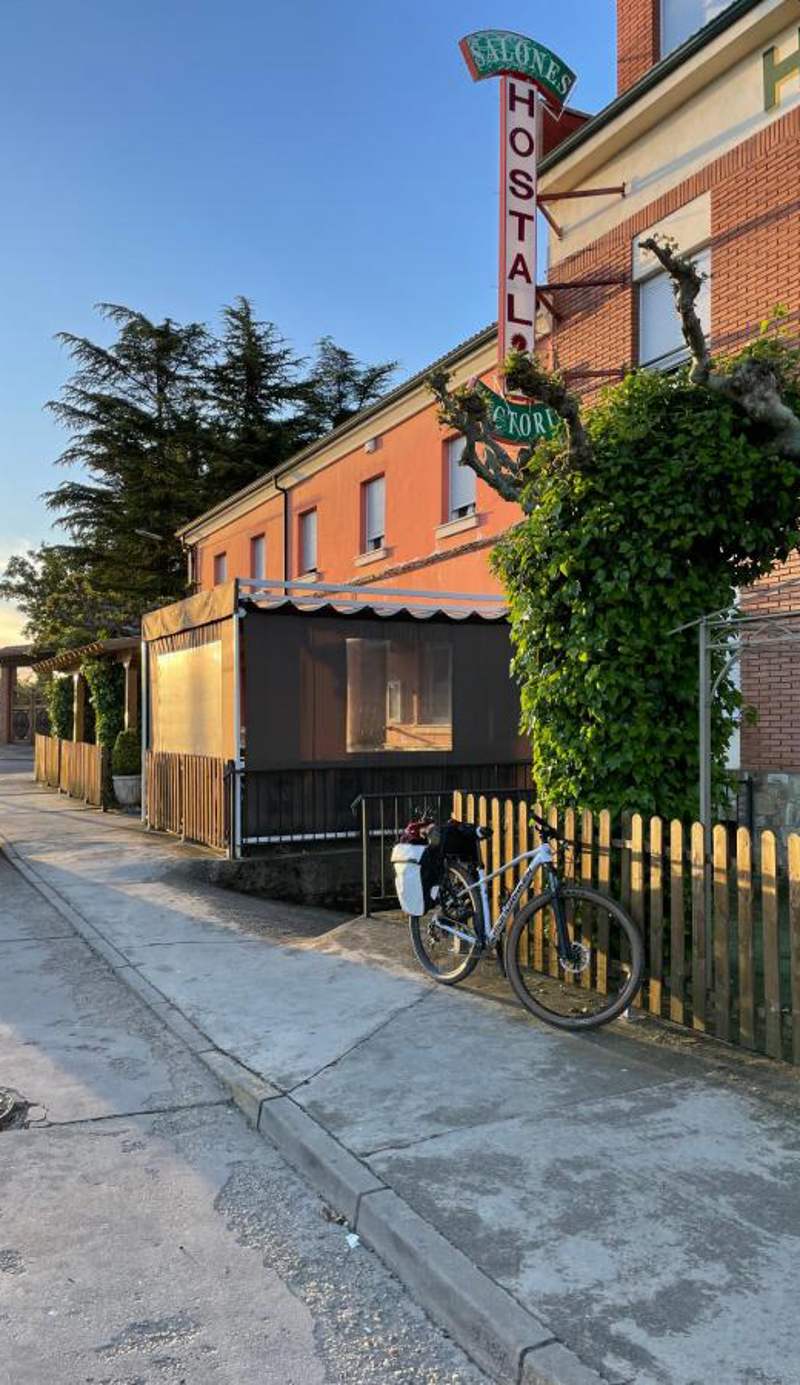 Hostal Salones Victoria