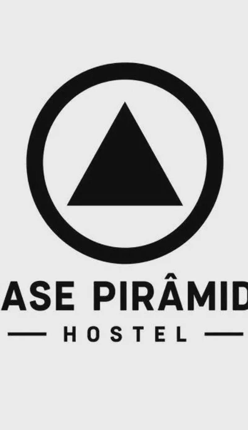 Base Pirâmide Hostel