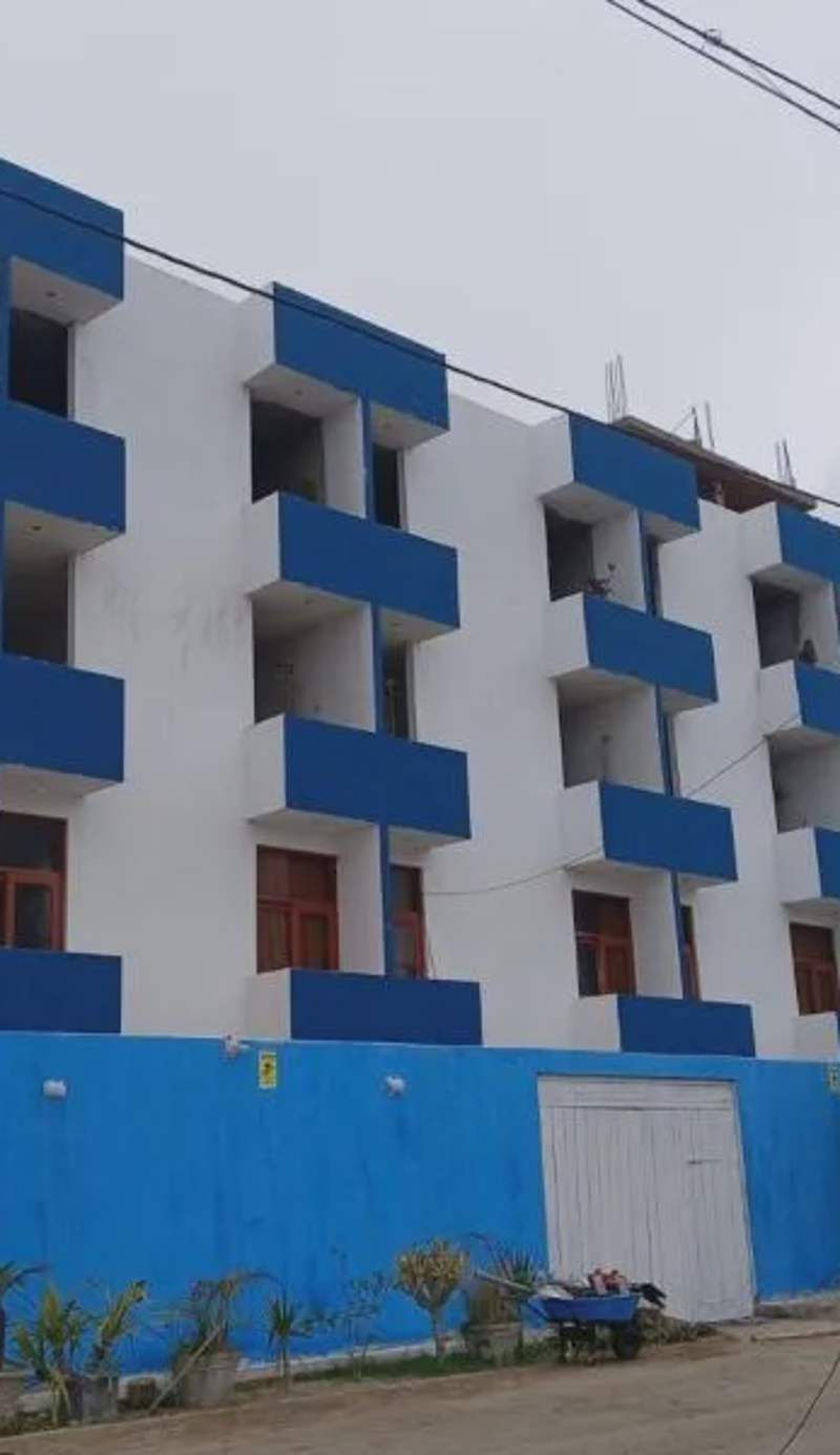 Hostal Lobitos