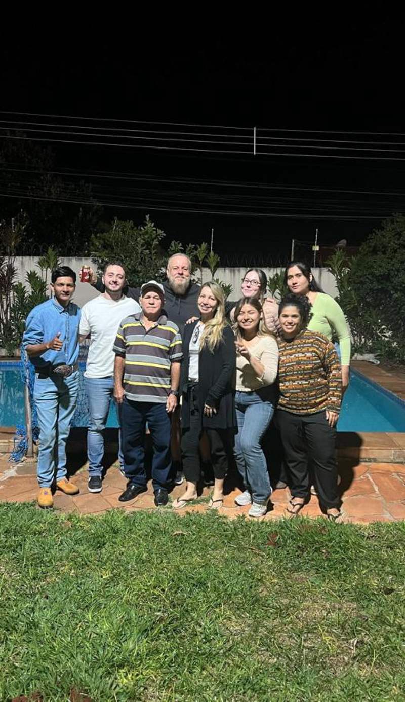Suites Quartos Lindos Sobrado com Piscina no Centro