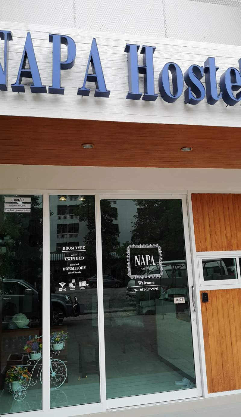 Napa Hostel Samrong Station