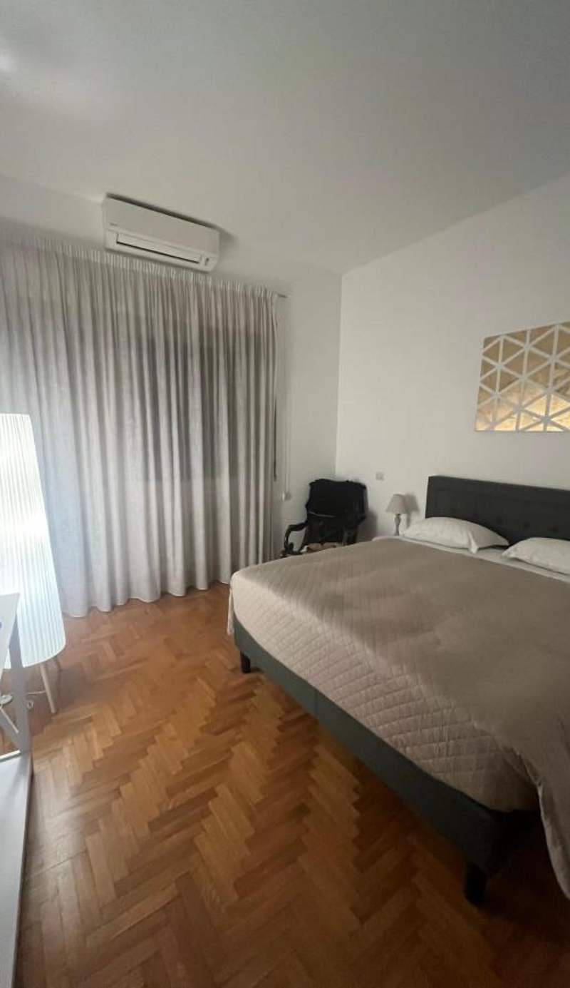 FAIROME Apartment 2 Pini