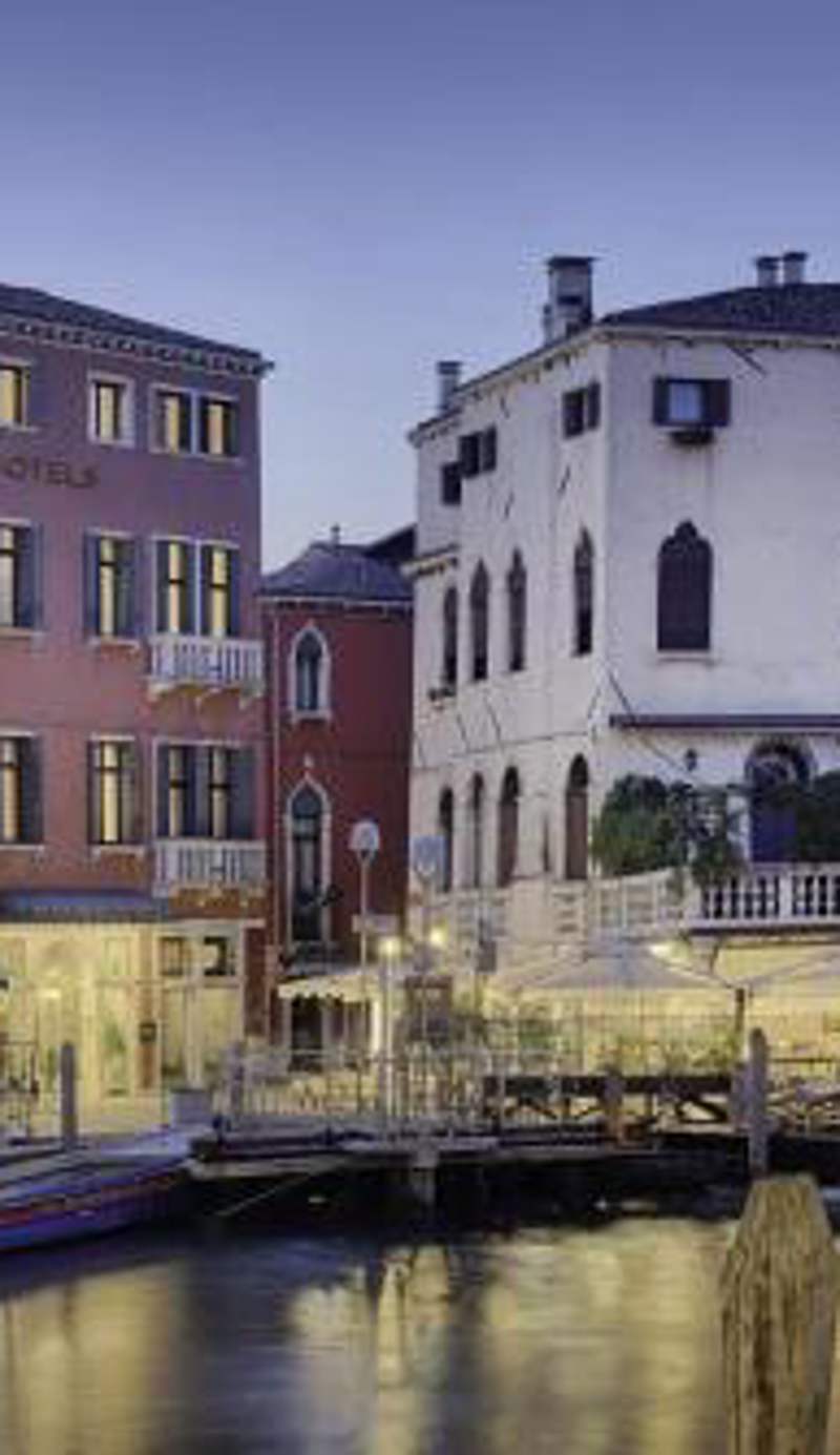 NH Venezia Santa Lucia