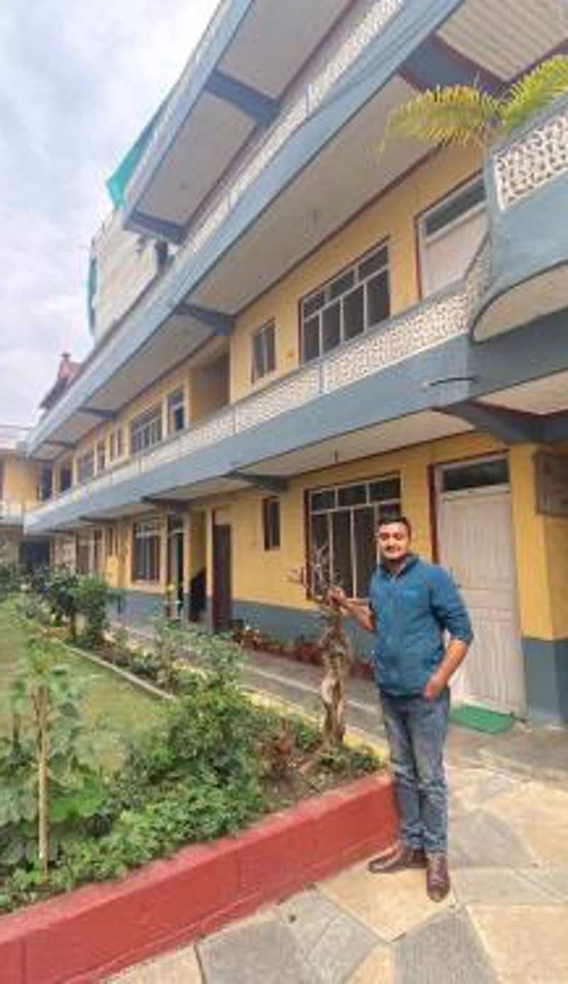 Pushpa Guest House