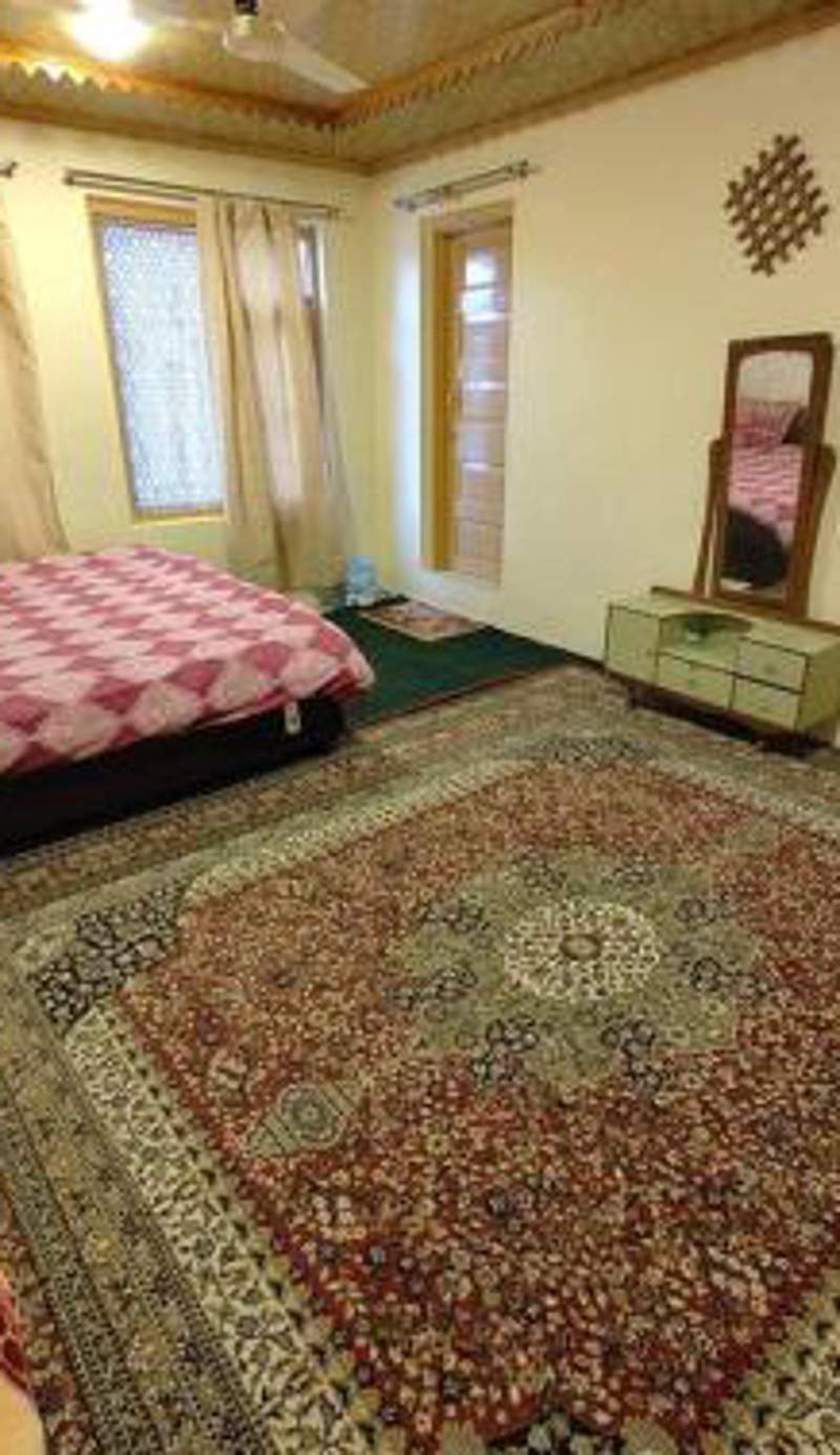 2 BHK Apartment in Srinagar