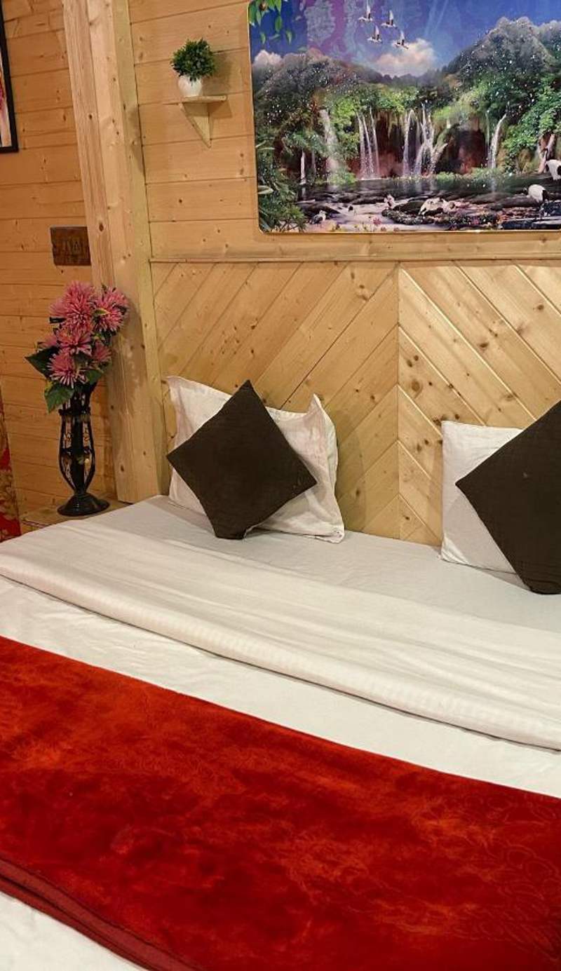 Hotel Young Mamta