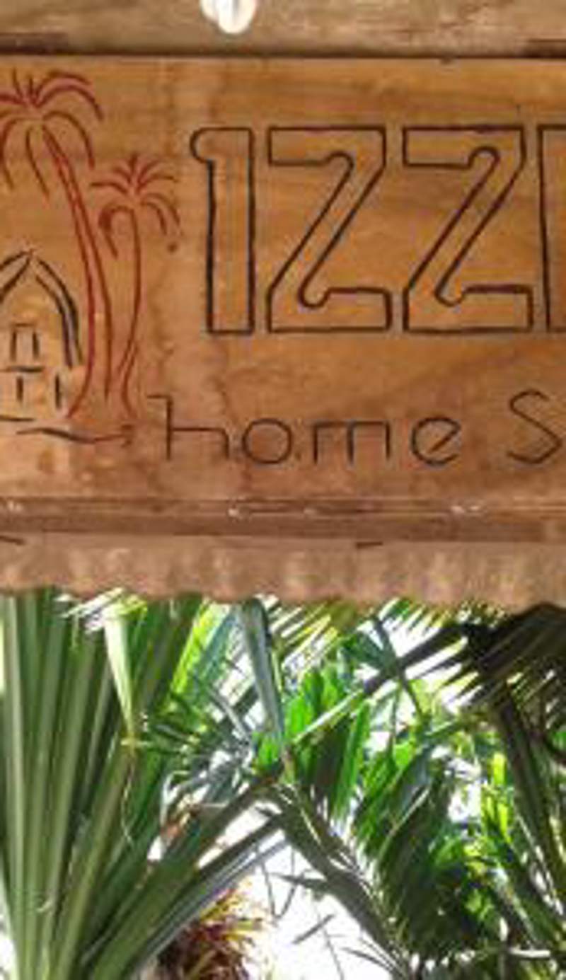 Izzi Homestay