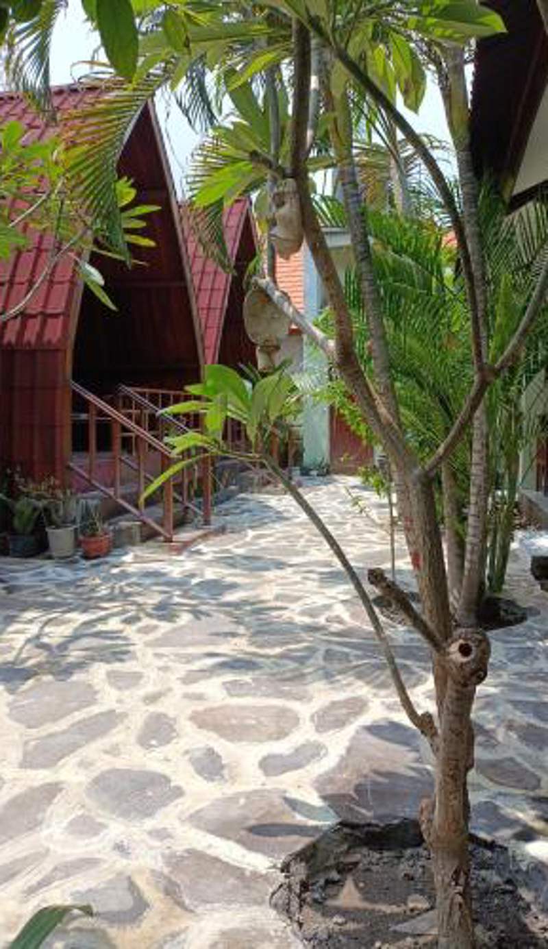 Gili Mesari Cottages & Homestay