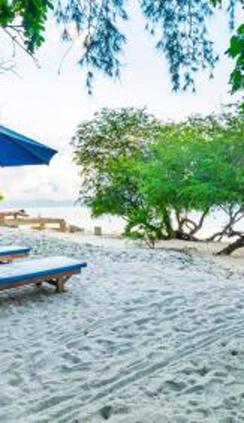 Alam Gili Trawangan by Mahaputra